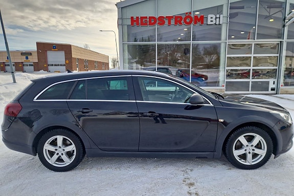 Opel Insignia 11 of 15