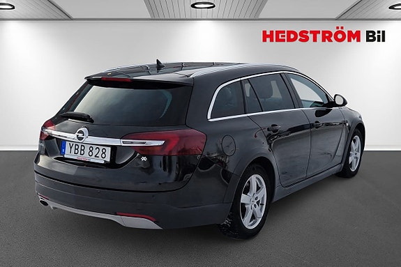 Opel Insignia 3 of 5