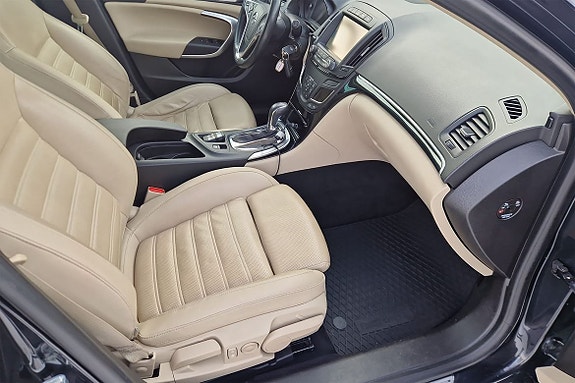 Opel Insignia 8 of 15