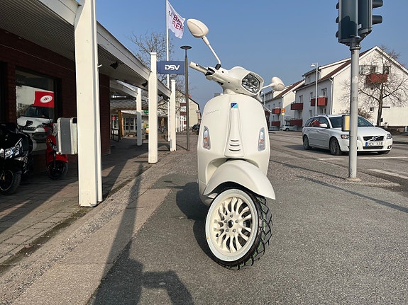Vespa Sprint 50cc klass 1 sparkle white - NY! 3 of 13