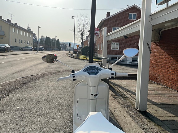 Vespa Sprint 50cc klass 1 sparkle white - NY! 10 of 13