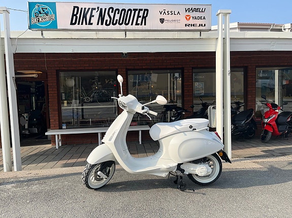 Vespa Sprint 50cc klass 1 sparkle white - NY! 2 of 13