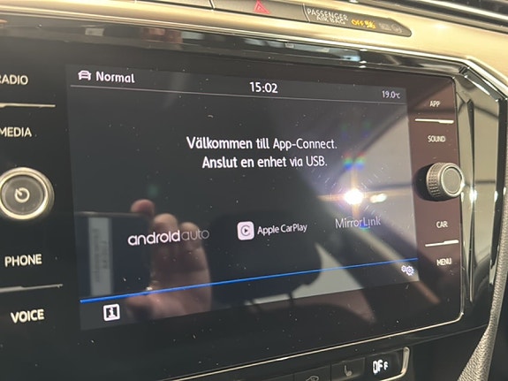 Volkswagen Passat 11 of 14