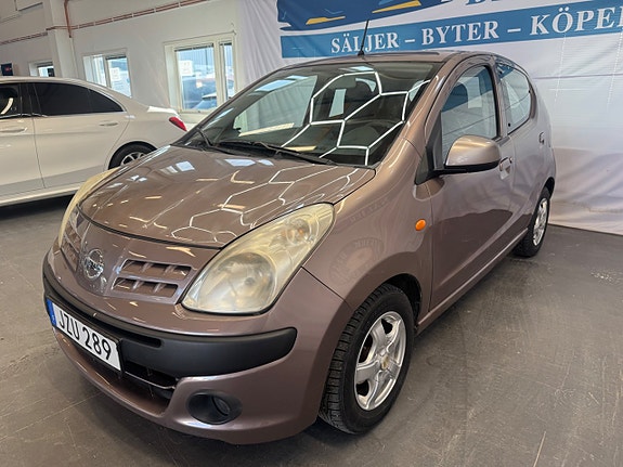 Nissan Pixo 4 of 5