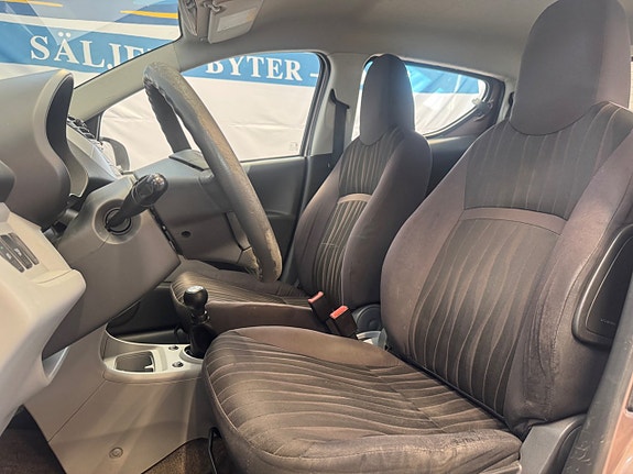 Nissan Pixo 12 of 17