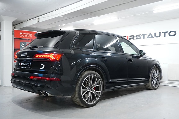 Audi SQ7 5 of 5