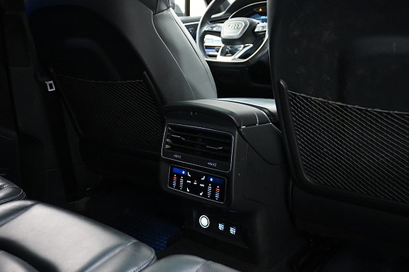 Audi SQ7 15 of 27