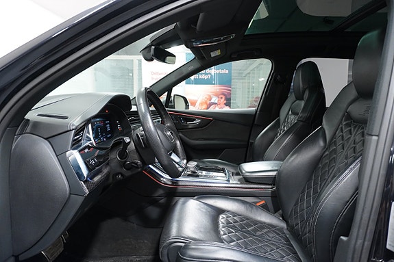 Audi SQ7 10 of 27