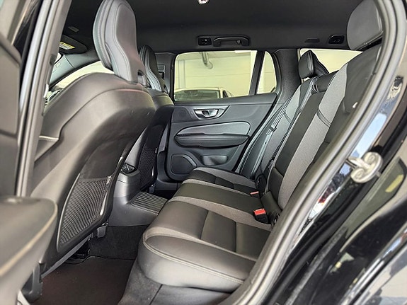 Volvo V60 12 of 24