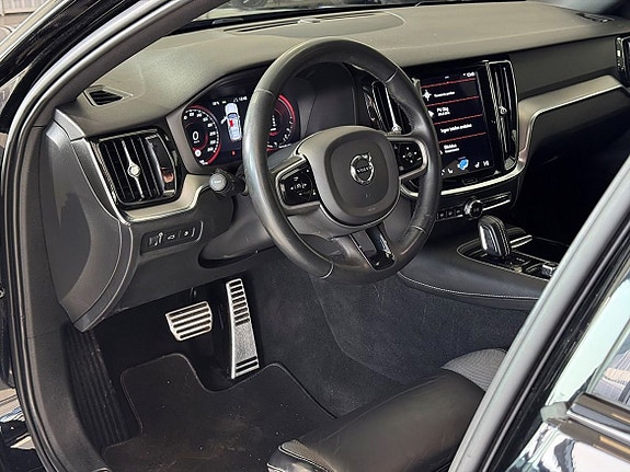 Volvo V60 7 of 24