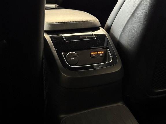 Volvo V60 18 of 24