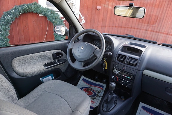 Renault Clio 5 of 6