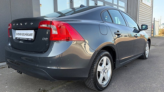 Volvo S60 5 of 5