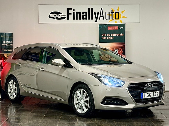 Hyundai i40 2 of 17