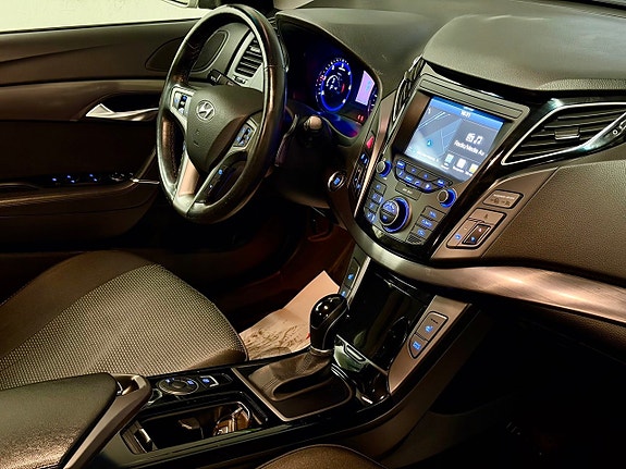 Hyundai i40 10 of 17
