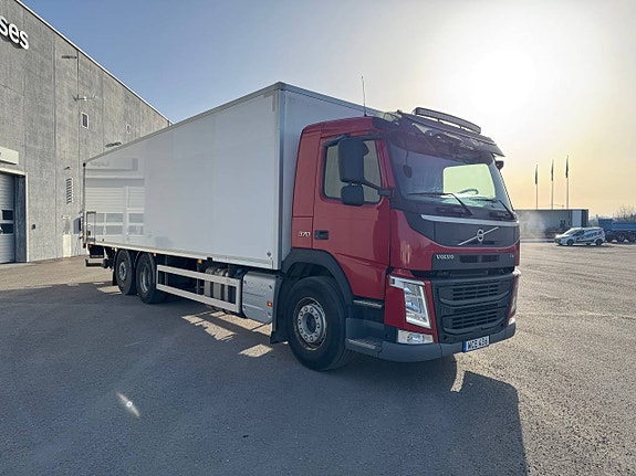 Volvo FM 370 6x2 21 Pallars 8 of 12