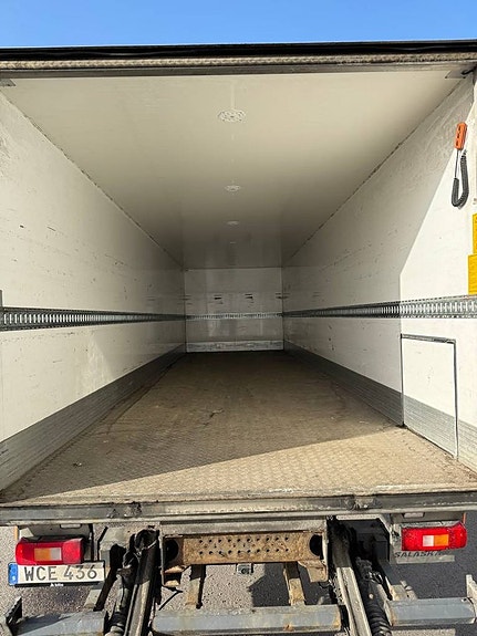 Volvo FM 370 6x2 21 Pallars 12 of 12