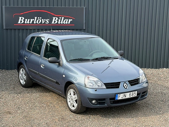 Renault Clio 4 of 12