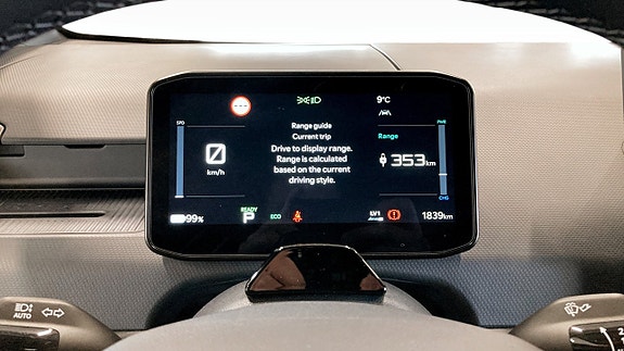 Kia PV5 13 of 17