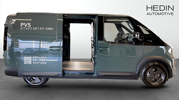 Kia PV5 7 of 17