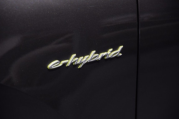 Porsche Cayenne 20 of 20