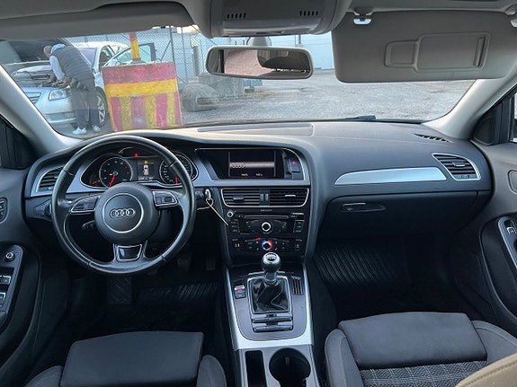 Audi A4 5 of 5