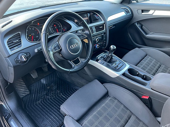 Audi A4 4 of 5