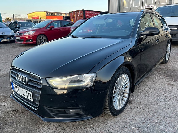 Audi A4 9 of 18