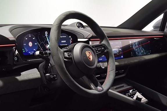 Porsche Macan GTS 5 of 5