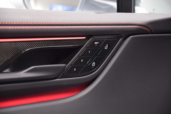 Porsche Macan GTS 6 of 21