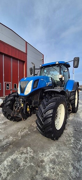 New Holland T 7.270