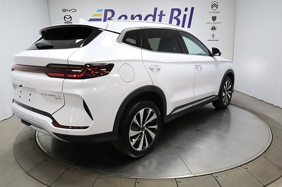 BYD Seal U 20 of 28
