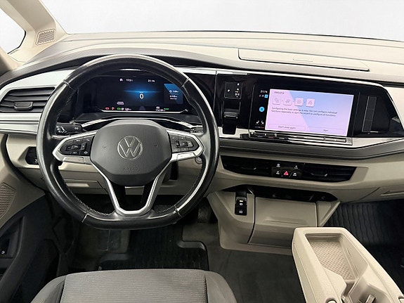 Volkswagen Multivan 19 of 30