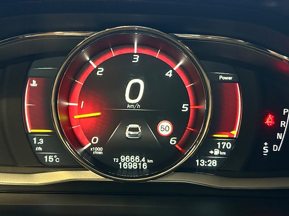 Volvo XC60 18 of 26