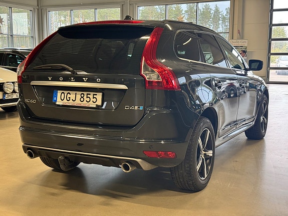 Volvo XC60 6 of 26