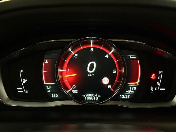 Volvo XC60 16 of 26