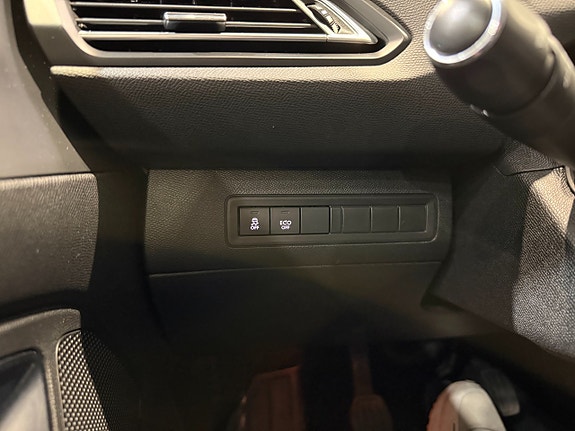 Peugeot 308 22 of 23