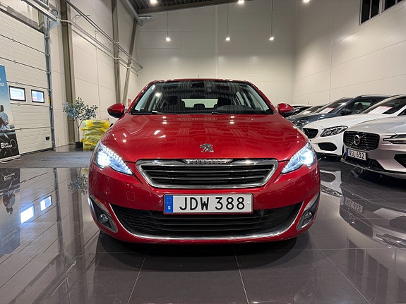 Peugeot 308 8 of 23