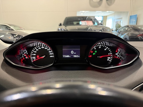 Peugeot 308 15 of 23