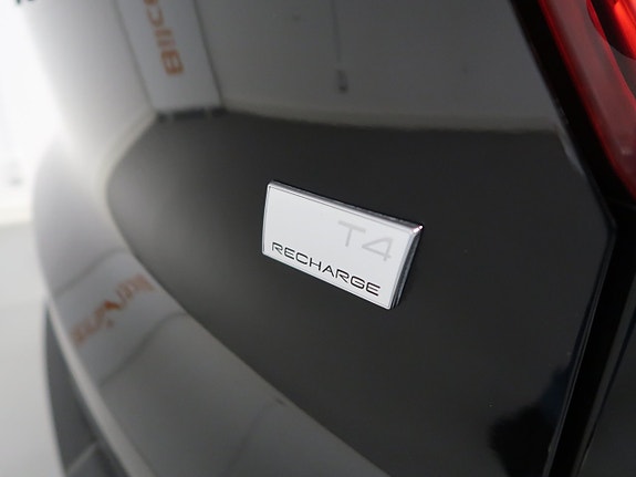 Volvo XC40 15 of 30