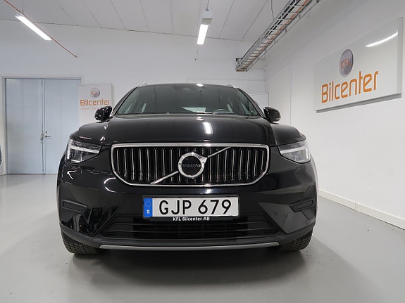 Volvo XC40 11 of 30