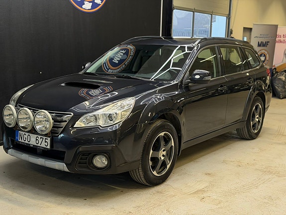 Subaru Outback 4 of 27