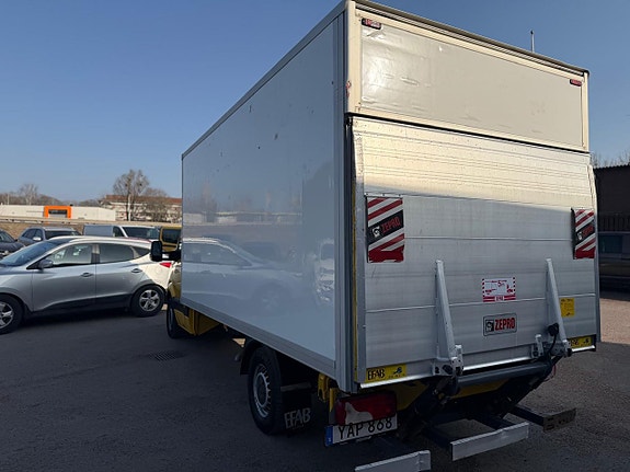Mercedes-Benz Sprinter 319 16 of 18