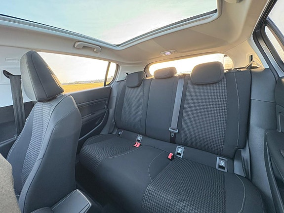 Peugeot 308 15 of 22