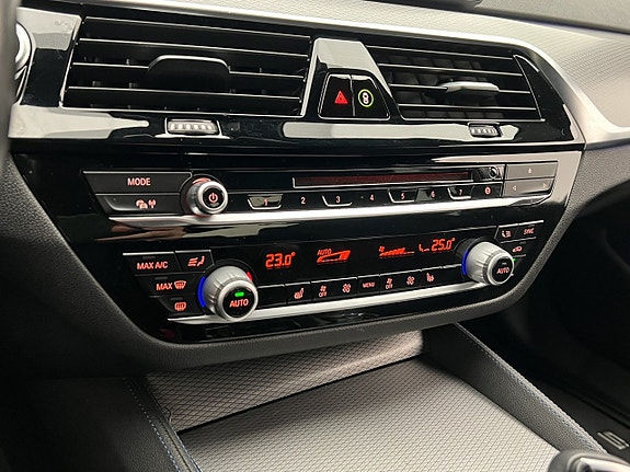 BMW 530e 24 of 30