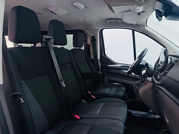Ford Transit Custom 6 of 21