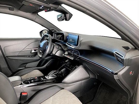Peugeot e-208 14 of 19