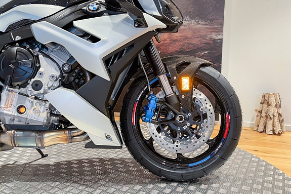 BMW M 1000 R Competition |M carbon wheels|Carbon Pack|Billet pack|SE SPEC| 5 of 5
