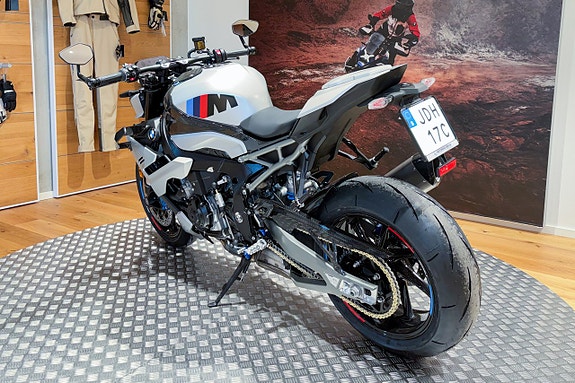 BMW M 1000 R Competition |M carbon wheels|Carbon Pack|Billet pack|SE SPEC| 4 of 5