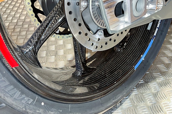 BMW M 1000 R Competition |SPARA 17.395:-|M carbon wheels|Carbon Pack| 8 of 11